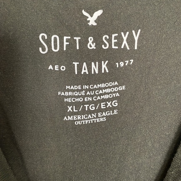 American Eagle Top - Picture 2 of 2